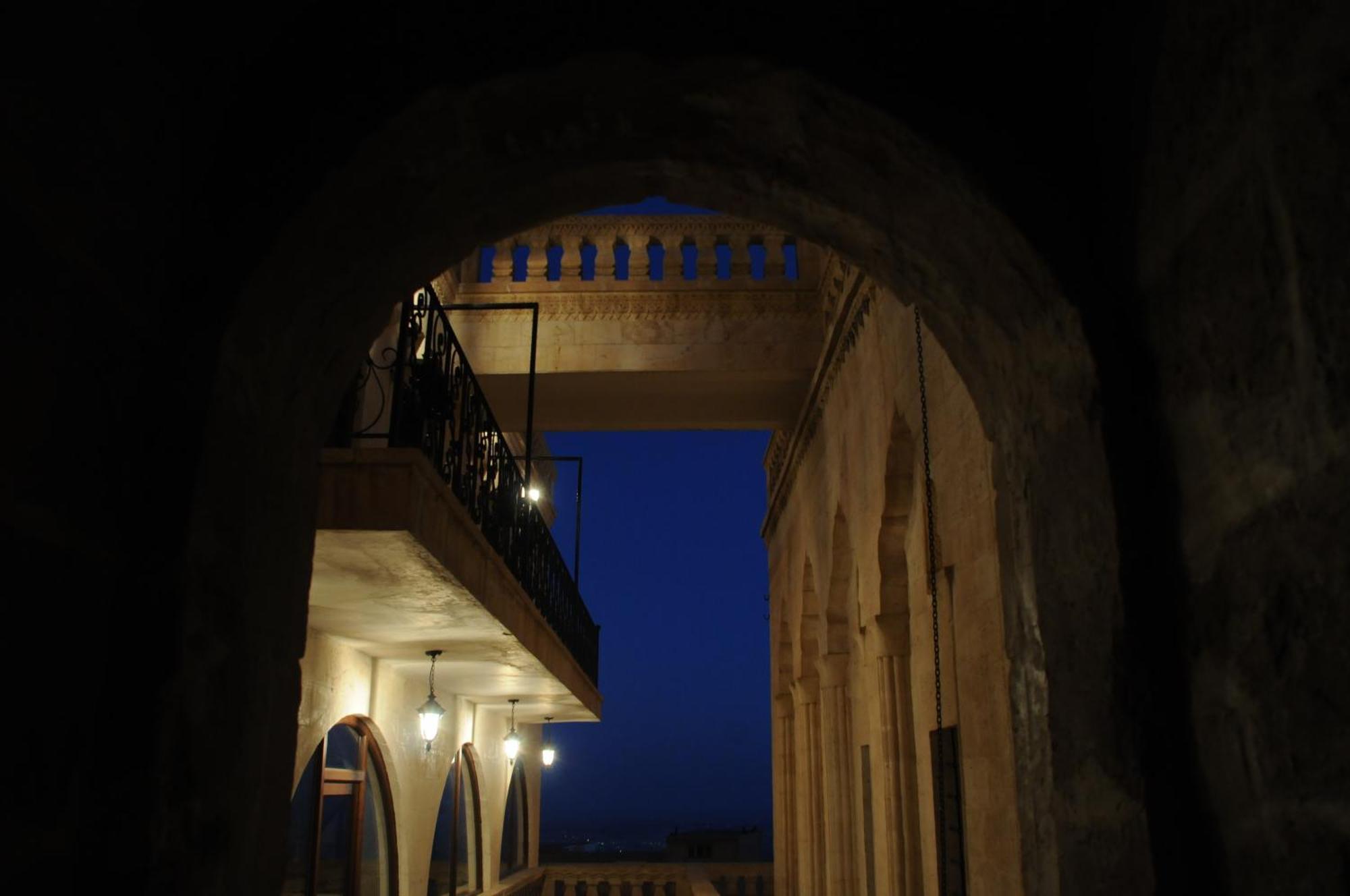 Zinciriye Hotel Mardin Exteriör bild