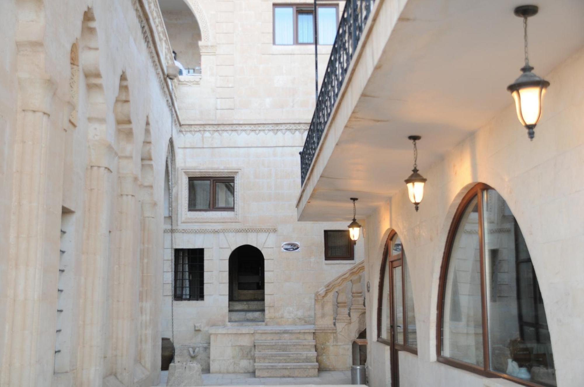 Zinciriye Hotel Mardin Exteriör bild