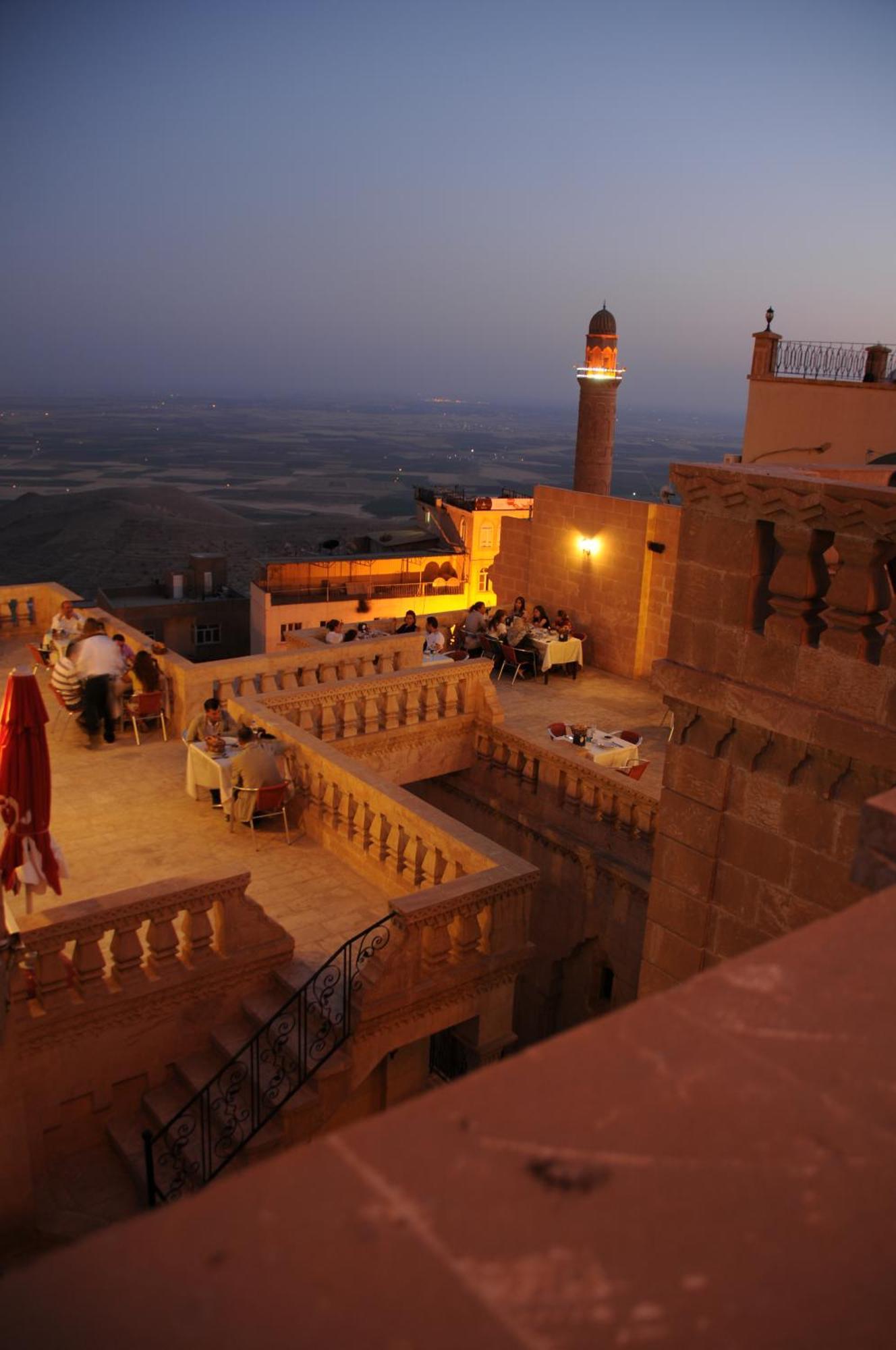 Zinciriye Hotel Mardin Exteriör bild